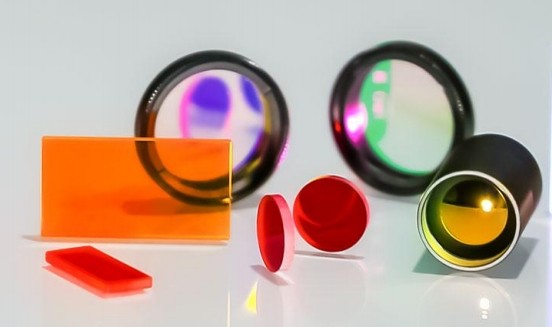 小小濾光片，塑造生活與科技的輝煌篇章