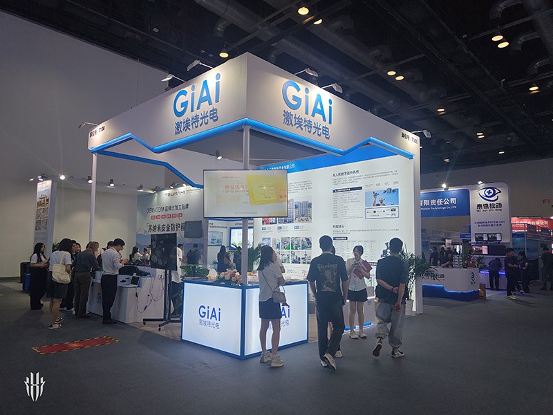 北京軍博會激埃特展區