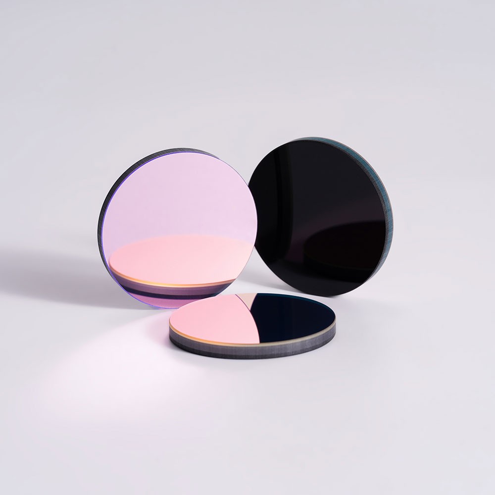 揭秘“鋯金屬濾光片”：不存在金屬薄片，卻是光學科技的核心